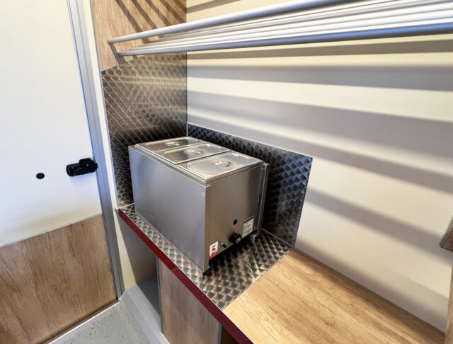 Frühstückflitzer Brötchenflitzer Frühstücksmobil mit Bainmarie