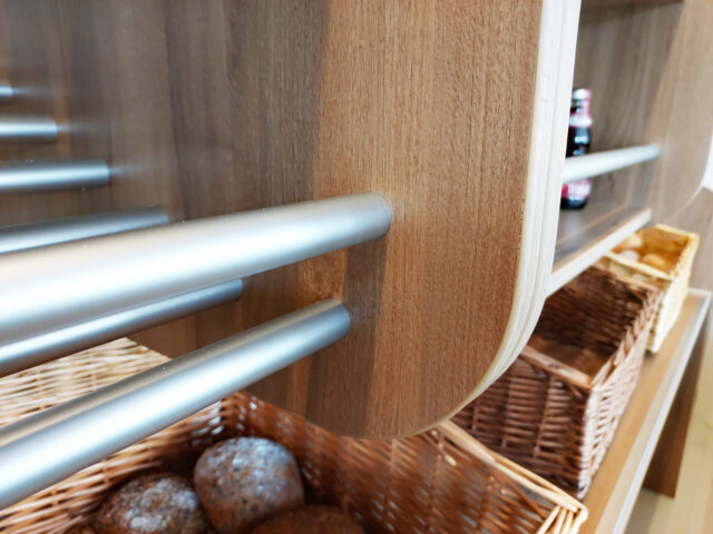 Bäckereiverkaufswagen Brotregal Detailansicht