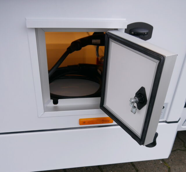 Marktmobil / Marktfahrzeug / Marktwagen / Verkaufsanhänger / Verkaufsmobil / Verkaufswagen / Verkaufsfahrzeug / Verkaufsauto gebraucht / Verkaufsfahrzeug gebraucht / Verkaufsmobil gebraucht / Verkaufsfahrzeug mobiler Handel / Mobil verkaufen / Wochenmarkthandel / Tourenverkauf / Marktwagen / Mobiler Verkaufsstand / Seico / Borco / Esselmann / Fischer / RKB Gamo / GIMA-Tec / Backmobil / Bäckerwagen / Backfahrzeug / Backmobile / Back Auto / Backanhänger / Bäckertoure / Brötchenflitzer / Backwarenhandel Wochenmarkt / Backwagen / Brothandel / Brotverkauf