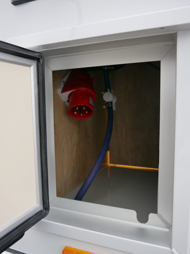 Marktmobil / Marktfahrzeug / Marktwagen / Verkaufsanhänger / Verkaufsmobil / Verkaufswagen / Verkaufsfahrzeug / Verkaufsauto gebraucht / Verkaufsfahrzeug gebraucht / Verkaufsmobil gebraucht / Verkaufsfahrzeug mobiler Handel / Mobil verkaufen / Wochenmarkthandel / Tourenverkauf / Marktwagen / Mobiler Verkaufsstand / Seico / Borco / Esselmann / Fischer / RKB Gamo / GIMA-Tec / Backmobil / Bäckerwagen / Backfahrzeug / Backmobile / Back Auto / Backanhänger / Bäckertoure / Brötchenflitzer / Backwarenhandel Wochenmarkt / Backwagen / Brothandel / Brotverkauf