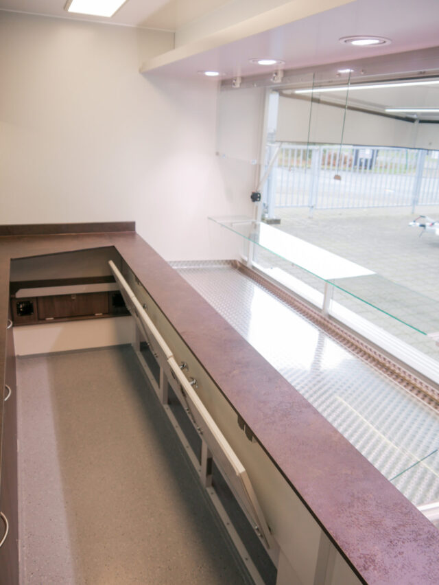 Verkaufsmobil, Verkaufsfahrzeuge, Verkaufswagen, Fischmobil, Kühltheke, Fischfahrzeug, Fischwagen, Wochenmarktwagen, Wochenmarktfahrzeug, Mobil verkaufen, Fahrzeug mit Kühltheke, EURO Top Theke, Umlufttheke