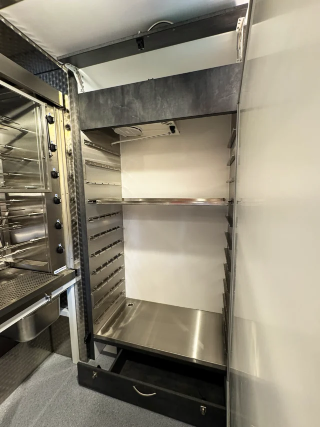 Hähnchenwagen mit Kühlschrank kaufen