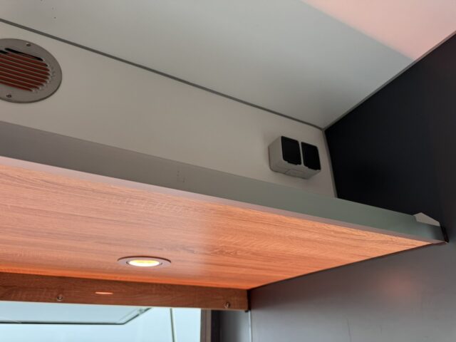 Fleischverkaufsmobil Dachbaumbord mit Steckdose