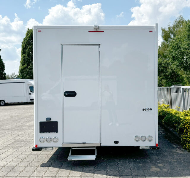 Marktmobil mit Kühltheke Heckseite außen