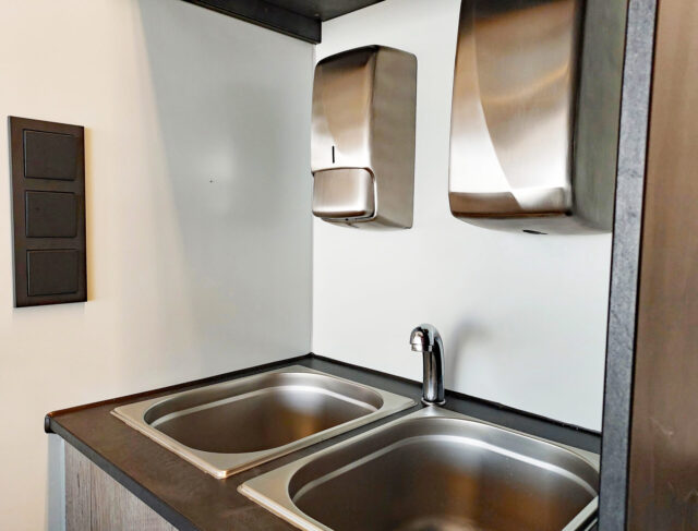 Waschbecken Lösung in Verkaufsmobil