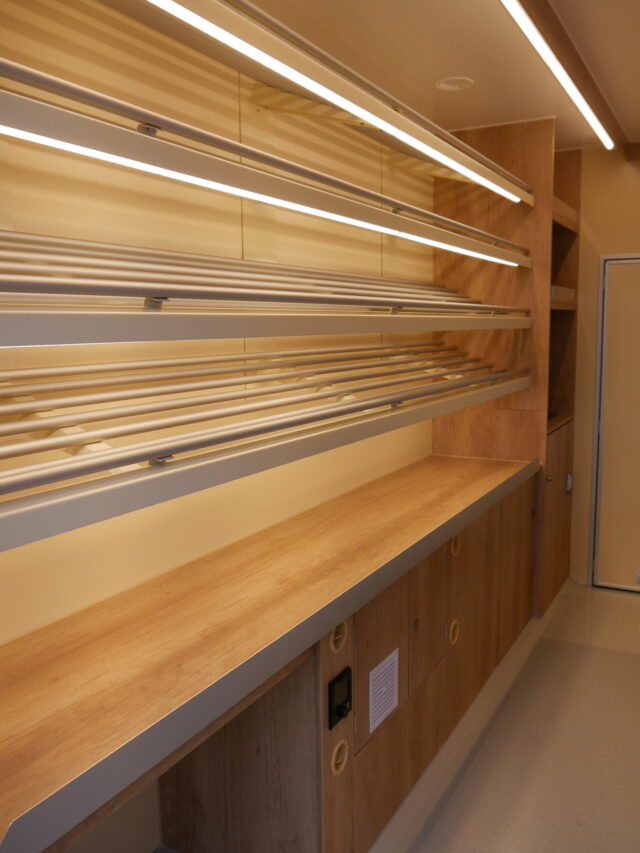 Marktmobil / Marktfahrzeug / Marktwagen / Verkaufsanhänger / Verkaufsmobil / Verkaufswagen / Verkaufsfahrzeug / Verkaufsauto gebraucht / Verkaufsfahrzeug gebraucht / Verkaufsmobil gebraucht / Verkaufsfahrzeug mobiler Handel / Mobil verkaufen / Wochenmarkthandel / Tourenverkauf / Marktwagen / Mobiler Verkaufsstand / Seico / Borco / Esselmann / Fischer / RKB Gamo / GIMA-Tec / Backmobil / Bäckerwagen / Backfahrzeug / Backmobile / Back Auto / Backanhänger / Bäckertoure / Brötchenflitzer / Backwarenhandel Wochenmarkt / Backwagen / Brothandel / Brotverkauf