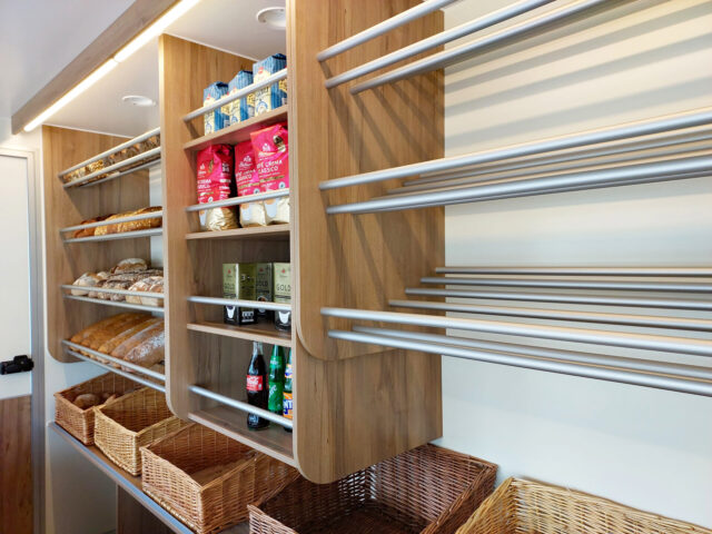 Bäckereiverkaufswagen Rückwand Bäckermobil