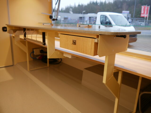 Marktmobil / Marktfahrzeug / Marktwagen / Verkaufsanhänger / Verkaufsmobil / Verkaufswagen / Verkaufsfahrzeug / Verkaufsauto gebraucht / Verkaufsfahrzeug gebraucht / Verkaufsmobil gebraucht / Verkaufsfahrzeug mobiler Handel / Mobil verkaufen / Wochenmarkthandel / Tourenverkauf / Marktwagen / Mobiler Verkaufsstand / Seico / Borco / Esselmann / Fischer / RKB Gamo / GIMA-Tec / Backmobil / Bäckerwagen / Backfahrzeug / Backmobile / Back Auto / Backanhänger / Bäckertoure / Brötchenflitzer / Backwarenhandel Wochenmarkt / Backwagen / Brothandel / Brotverkauf