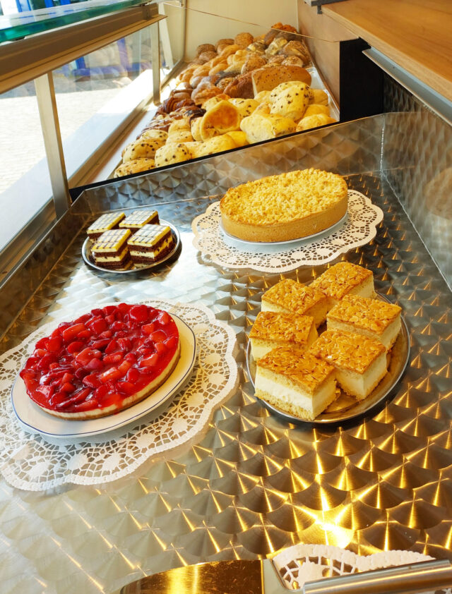 Bäckereiverkaufswagen Thekenansicht Bäckerfahrzeug