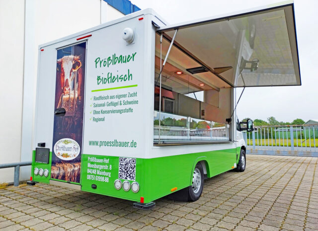 Verkaufsmobil Heckseite mit Folierung