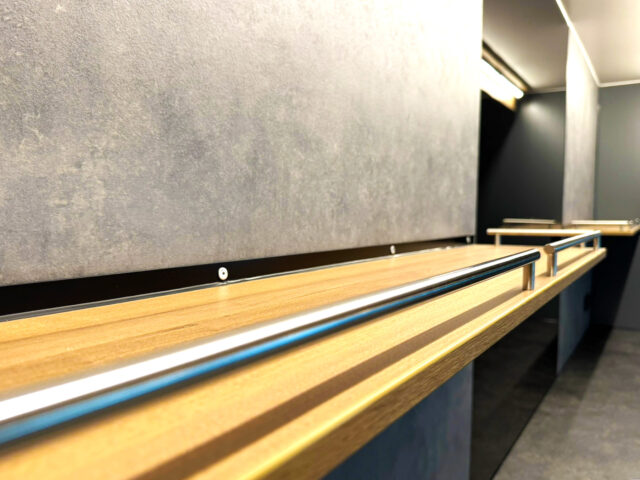 Warenpräsentation in einem Verkaufsfahrzeug mit Umluftkühlung